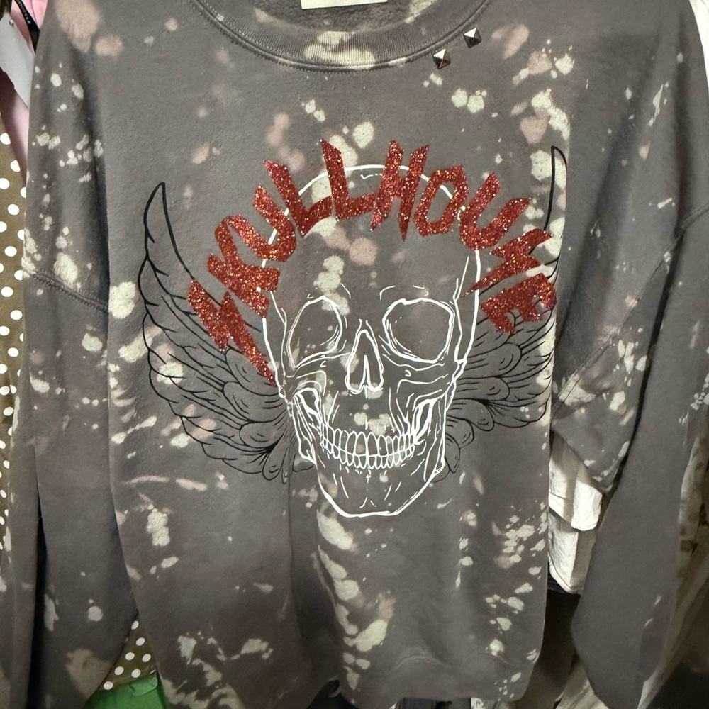 Skull House Designs by Kelsey Martin